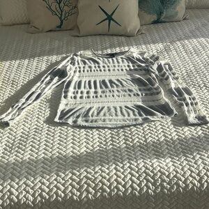 H&M Gray Quilted Top